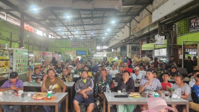 Koramil 03/Nongsa Gelar Nobar Piala Dunia di Enam Titik, Ratusan Warga Antusias Perkuat Kebersamaan dengan TNI